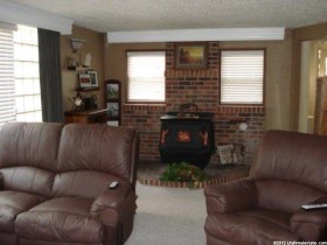 421 N Main St, Malad City, ID 83252 — photo 2