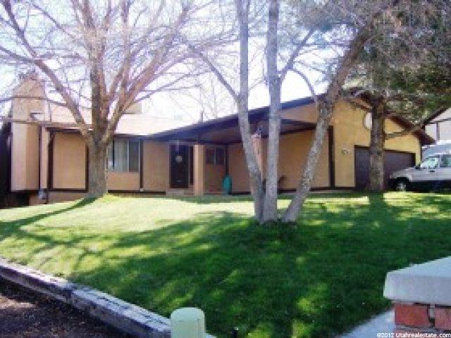 1604 Heather Dr, Layton, UT 84040 — photo 2