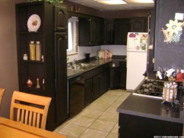 5045 S 2325 W, Roy, UT 84067 — photo 3