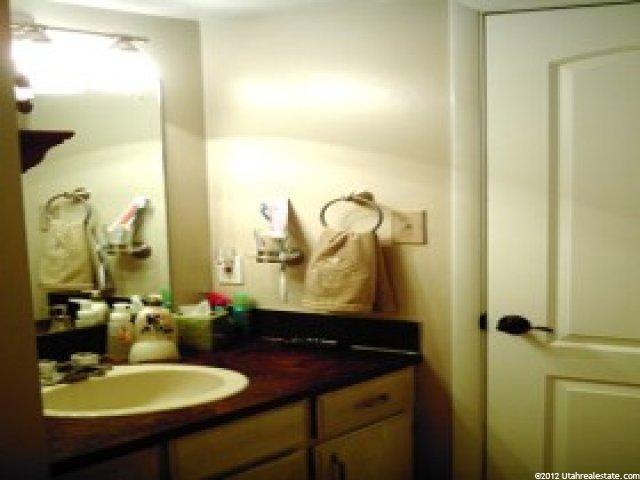 1604 E Loch Lomond Dr, Layton, UT 84040 — photo 9