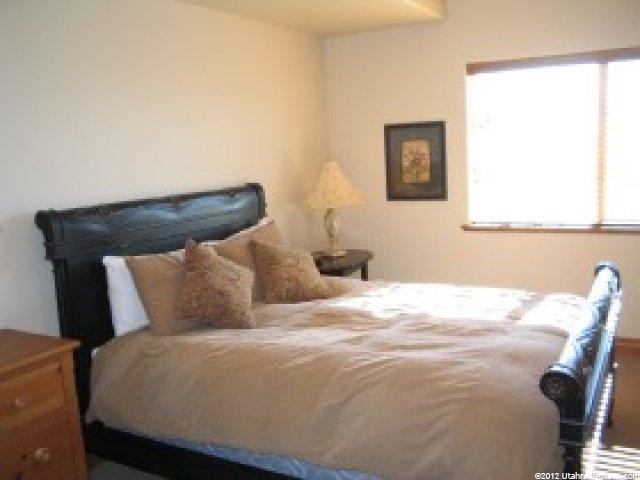 1064 Turnberry Ct, Midway, UT 84049 — photo 6