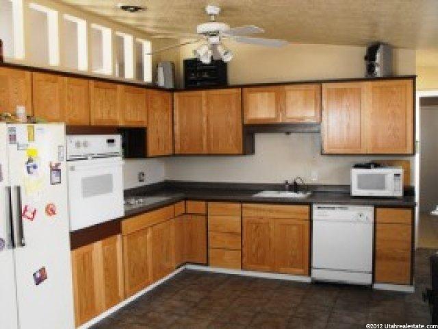 2190 W 5700 S, Roy, UT 84067 — photo 4