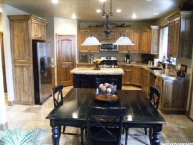 11372 S 1700 E, Sandy, UT 84092 — photo 2