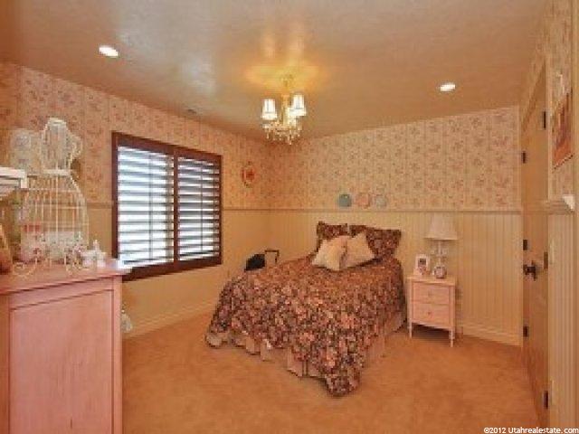 537 Johns Way, Sandy, UT 84070 — photo 9