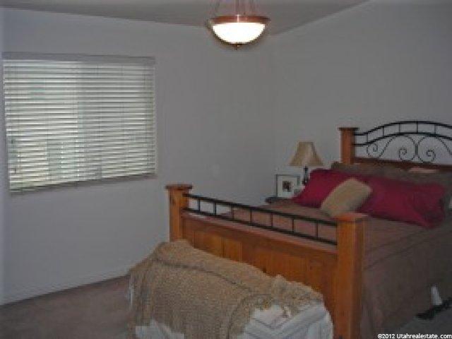 652 W 800 L N, Clinton, UT 84015 — photo 6