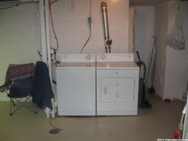 108 Parkway Dr, Clearfield, UT 84015 — photo 11