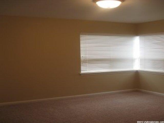 108 Parkway Dr, Clearfield, UT 84015 — photo 8