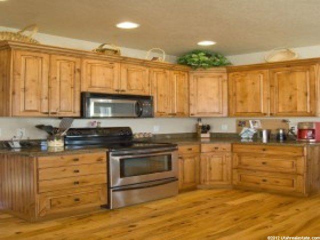 512 E Foxstone Cv, Draper, UT 84020 — photo 2