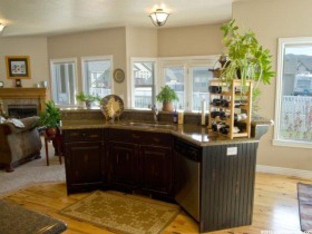 512 E Foxstone Cv, Draper, UT 84020 — photo 3