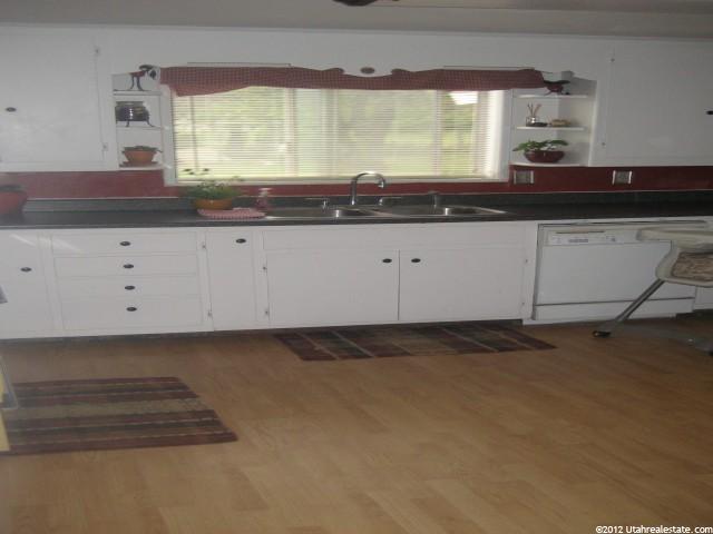 613 S State St, Mt Pleasant, UT 84647 — photo 6