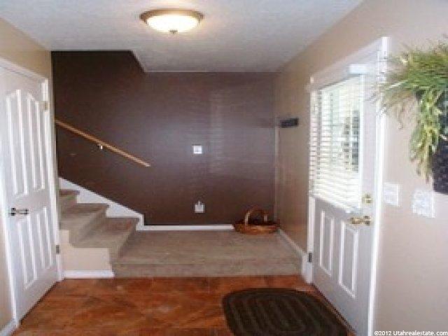 1030 Sara Ln, Ogden, UT 84404 — photo 2