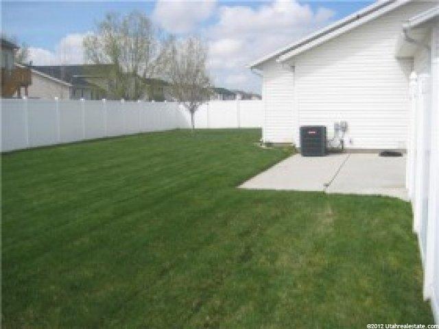 2077 W 1570 N, Clinton, UT 84015 — photo 5