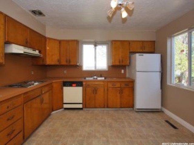 2844 E 4430 S, Holladay, UT 84124 — photo 2