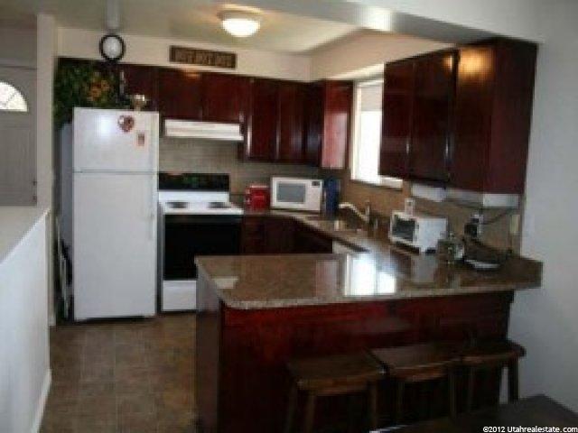 332 E 3100 N, North Ogden, UT 84414 — photo 2