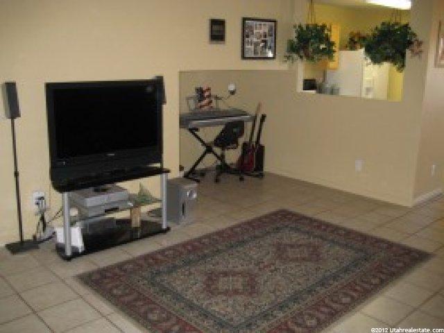 1926 N 2225 W, Clinton, UT 84015 — photo 2