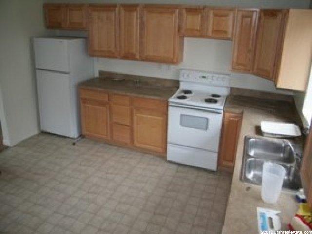 830 N Jackson Ave, Ogden, UT 84404 — photo 3