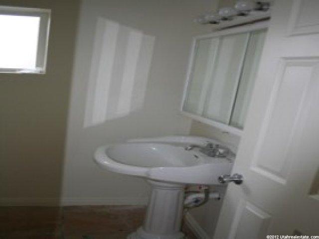 830 N Jackson Ave, Ogden, UT 84404 — photo 8