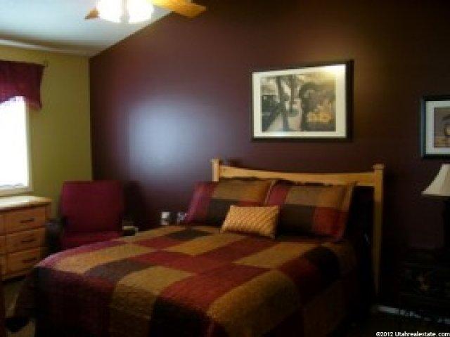 79 E 2450 S, Clearfield, UT 84015 — photo 8