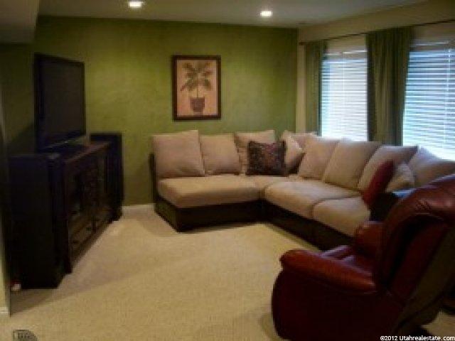 79 E 2450 S, Clearfield, UT 84015 — photo 9
