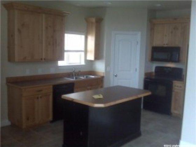 2917 S 450 E, Vernal, UT 84078 — photo 2