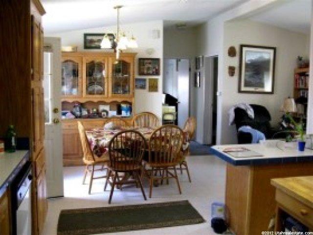 6 Manitoban Ln, Hyrum, UT 84319 — photo 7