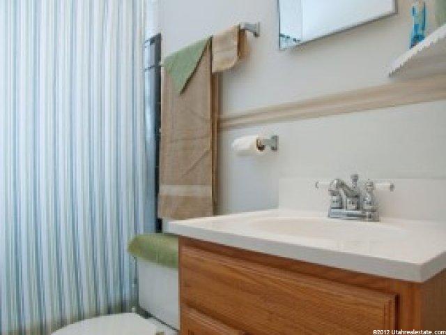 2004 W Afton Cir, Layton, UT 84041 — photo 11