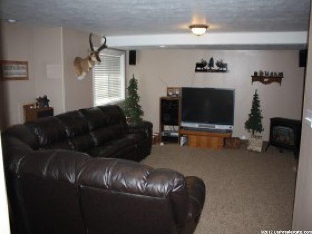 375 E 800 N, Nephi, UT 84648 — photo 7