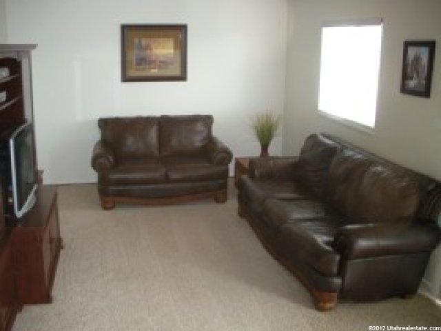 4057 W 4600 S, Roy, UT 84067 — photo 2
