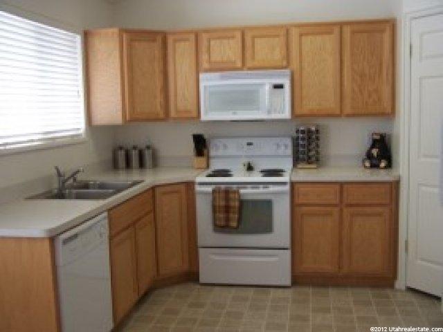 4057 W 4600 S, Roy, UT 84067 — photo 3