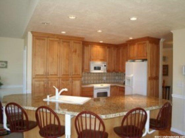 1968 Ridgehill Dr, Bountiful, UT 84010 — photo 5