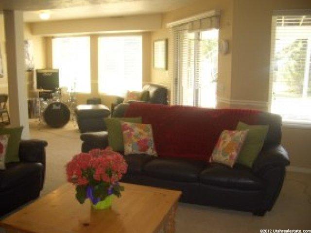1968 Ridgehill Dr, Bountiful, UT 84010 — photo 12