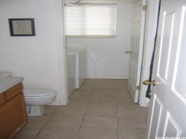 669 S Pheasant View Dr, Layton, UT 84041 — photo 6