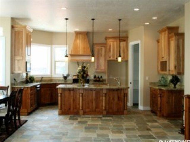 575 E Fox Farm Pl S, Draper, UT 84020 — photo 2