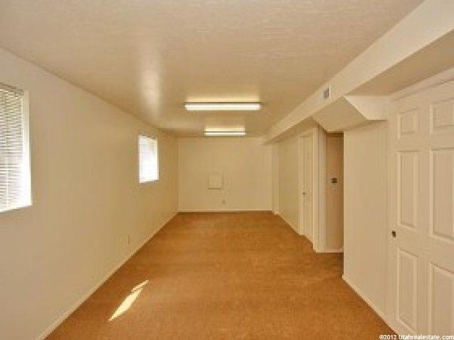 8819 Piper Ln, Sandy, UT 84093 — photo 6