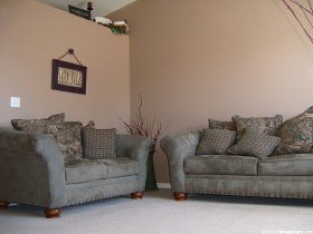 1602 N 725 W, Clinton, UT 84015 — photo 2