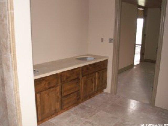 225 Rose Anne Cir, Pleasant View, UT 84414 — photo 5