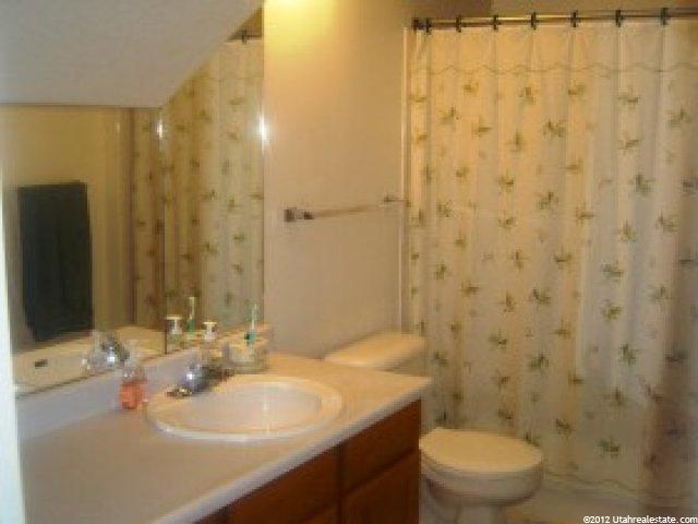 758 W 1520 N, Clinton, UT 84015 — photo 9