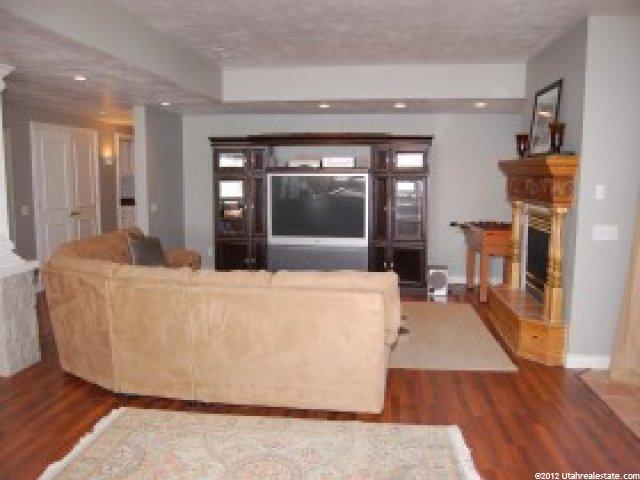 4 Pepperwood Pointe, Sandy, UT 84092 — photo 11