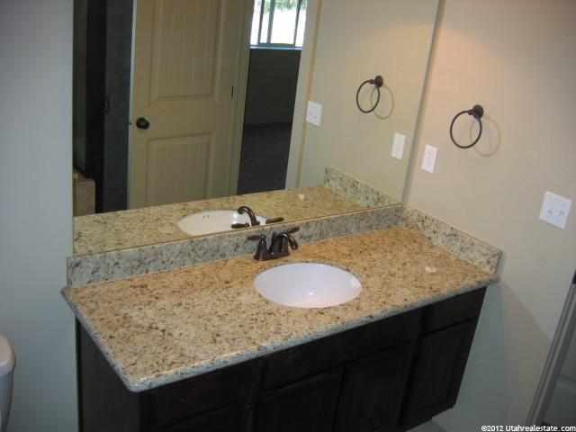 1228 Sun Valley Ln, Ogden, UT 84404 — photo 6