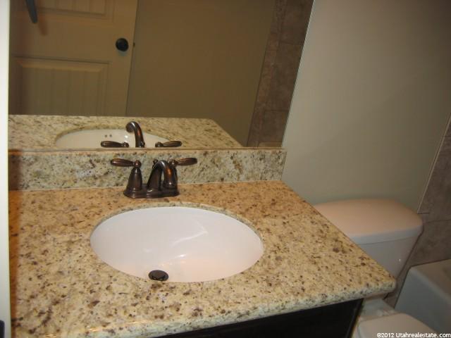 1228 Sun Valley Ln, Ogden, UT 84404 — photo 9