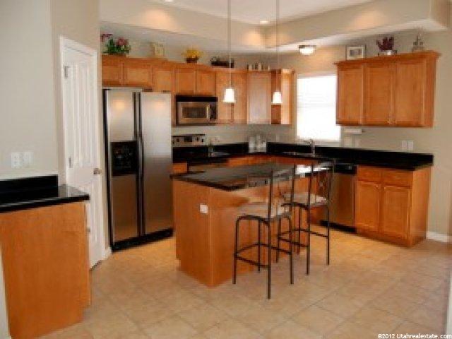 836 E Red Sage Ln, Murray, UT 84107 — photo 2