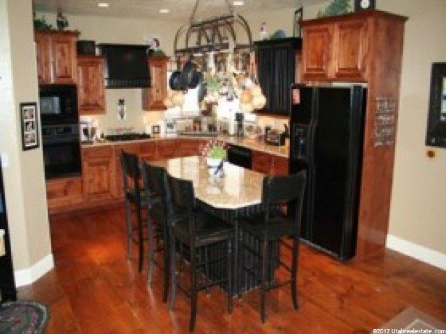 1706 Grand View Dr, Farmington, UT 84025 — photo 5
