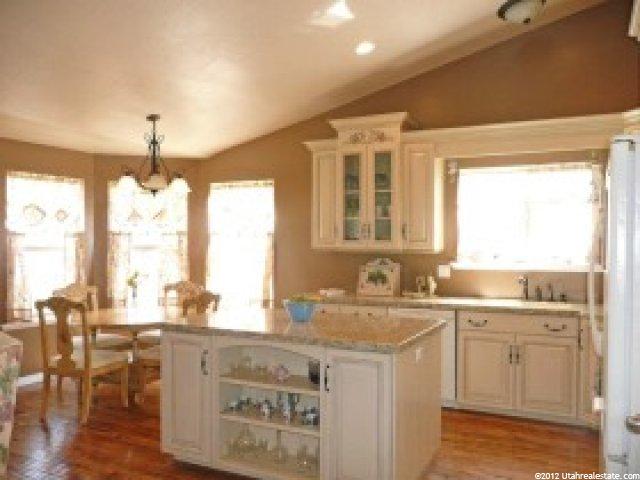 1619 E 925 S, Clearfield, UT 84015 — photo 4