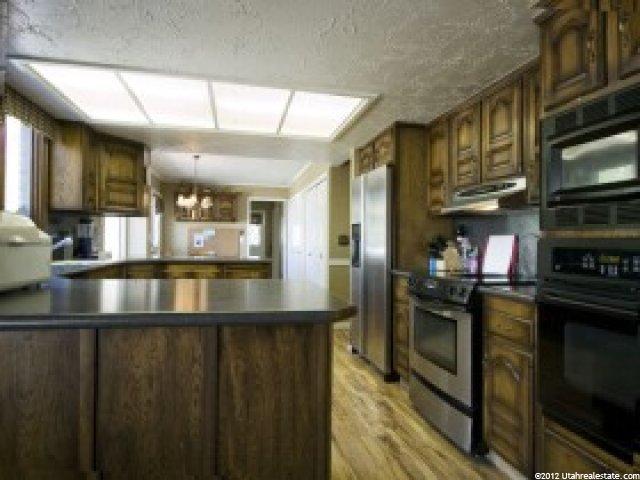 1161 E 300 N, Bountiful, UT 84010 — photo 4