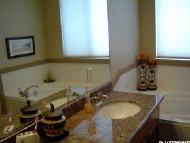 862 N 400 E, Tremonton, UT 84337 — photo 7