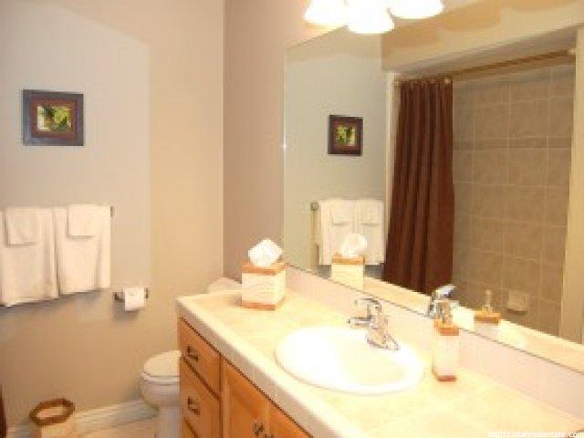 4770 Skyline Dr, Ogden, UT 84403 — photo 9