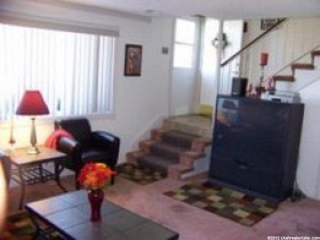2349 Chateau Dr, Roy, UT 84067 — photo 4