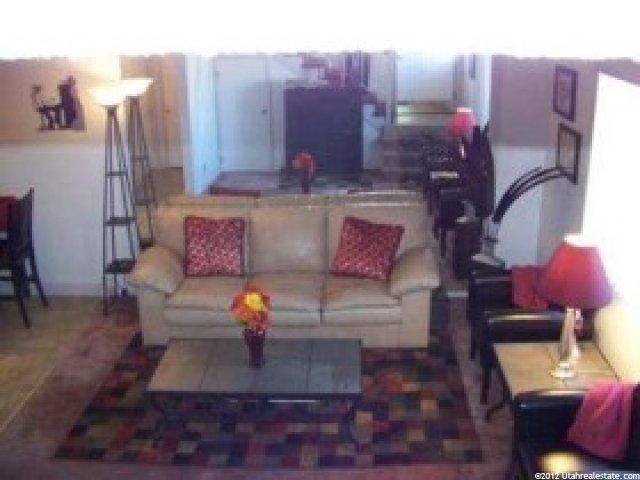 2349 Chateau Dr, Roy, UT 84067 — photo 3