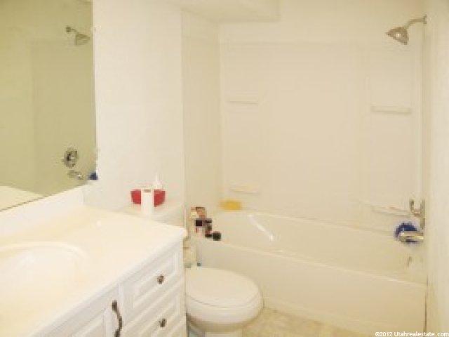 189 E 2275 S, Clearfield, UT 84015 — photo 11