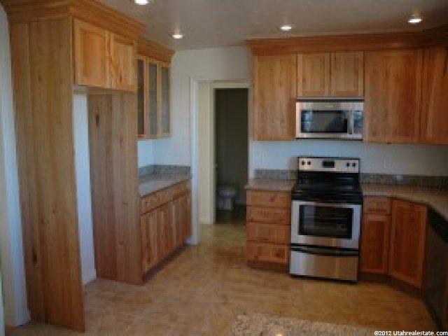 170 S Sunset Dr E, Farmington, UT 84025 — photo 3